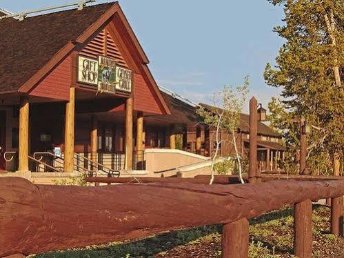 Old Faithful Snow Lodge エクステリア 写真